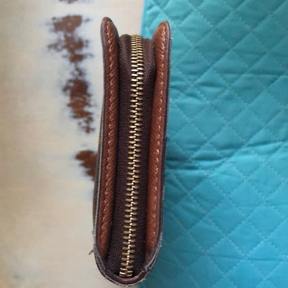 Additional pictures - Picture 3 of 8